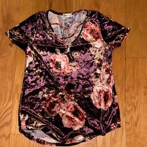 Floral Velvet Short Sleeve Top